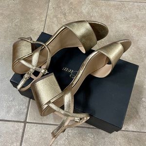 Strappy block-heel sandals (60mm) in metallic gold leather